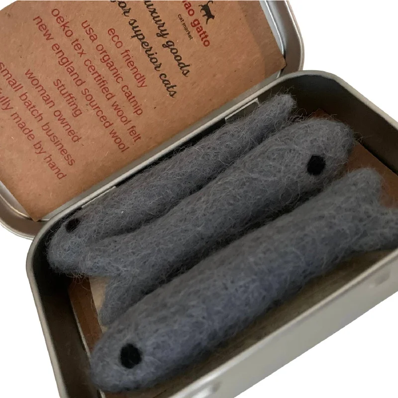 Organic Catnip Infused Wool Sardines 